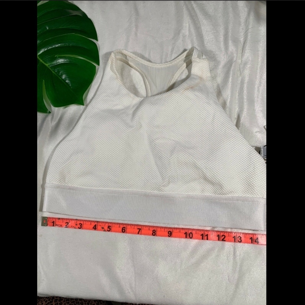 NWD‎ $105 Koral Loma Sports Bra in White [SZ Large ] - Picture 2 of 8